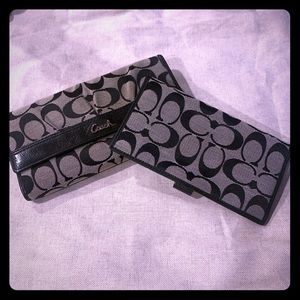 Coach wallet